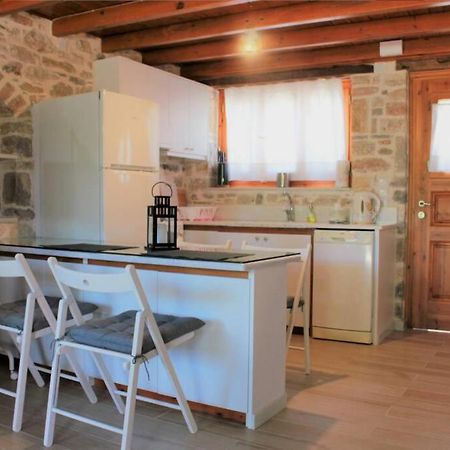 Traditional Stone House At Great Location Daire Koróni Dış mekan fotoğraf